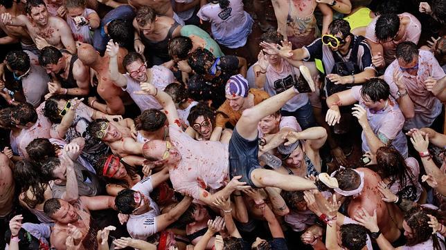 Renfe refuerza el servicio para la Tomatina con 2.500 plazas adicionales