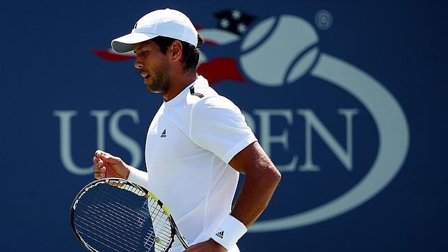 Djokovic completó la jornada ganadora de los grandes favoritos