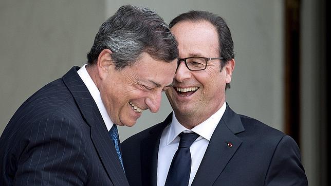 Hollande y Draghi coinciden en que hay que estimular la economía europea