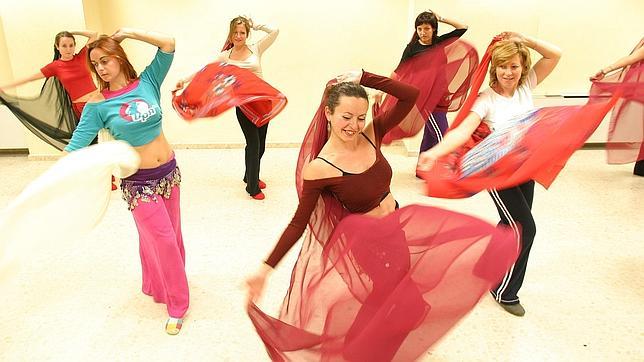 Imagen de archivo de clases de danza del vientre