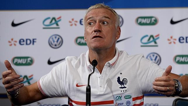 Deschamps: «En España siguen creyendo en Del Bosque»