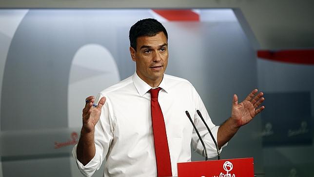 Pedro Sánchez en la sede del PSOE