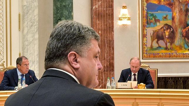 Moscú desmiente el pacto de alto el fuego y alega que no es parte en el conflicto