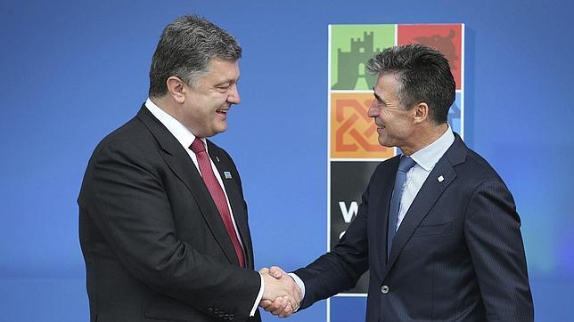 Ucrania y los prorrusos, listos para rubricar hoy un alto el fuego