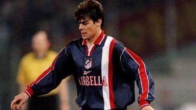 Serena, lateral izquierdo