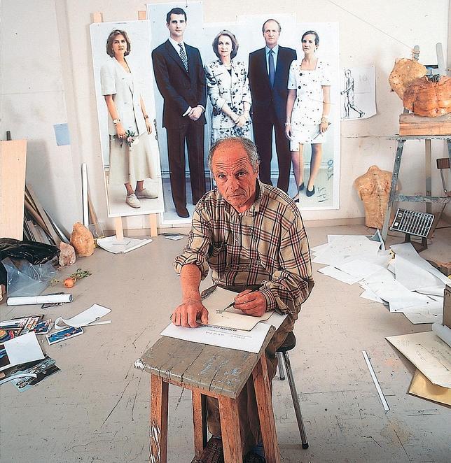 Esperando a Antonio López y su retrato de la Familia Real