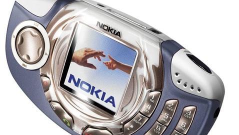 Desde el primer «ladrillo» al iPhone 6: Así han cambiado los móviles