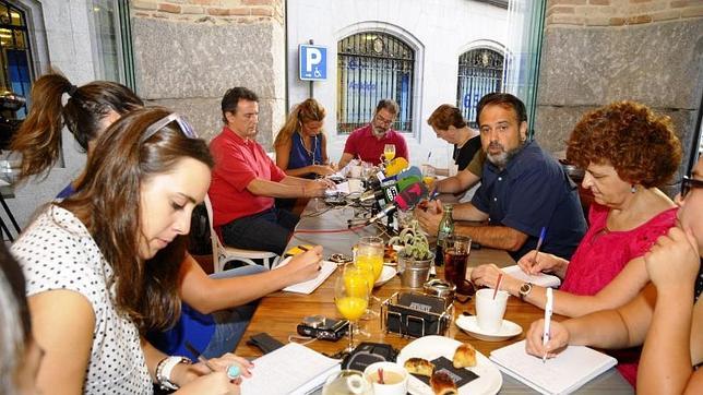 Izquierda Unida «hará lo posible» para no presentarse sola a las próximas elecciones