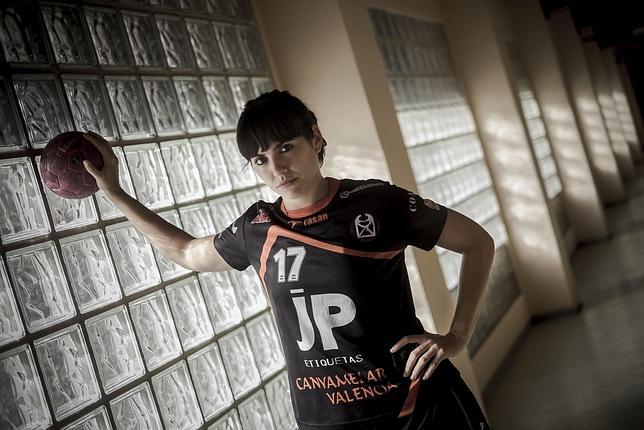 Una pantera del balonmano