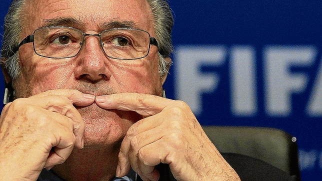 Un nuevo escándalo de corrupción sacude a la FIFA de Joseph Blatter