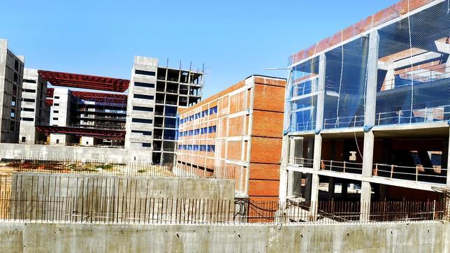 Suspensión cautelar del proceso de  contratación del nuevo hospital