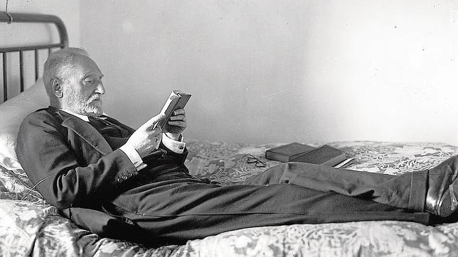 Azorín y Unamuno en la crisis de la Monarquía