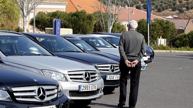 La falta de «stock» de coches de segunda mano superará este año a la de 2013