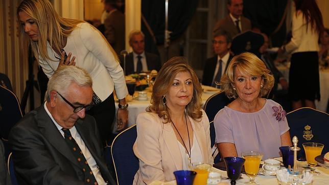 Aguirre: «Los catalanes no quieren convertirse en una república bananera»