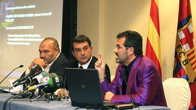 Joan Laporta y el tesorero del club, Xavier Sala-Martín, presentan las cuentas