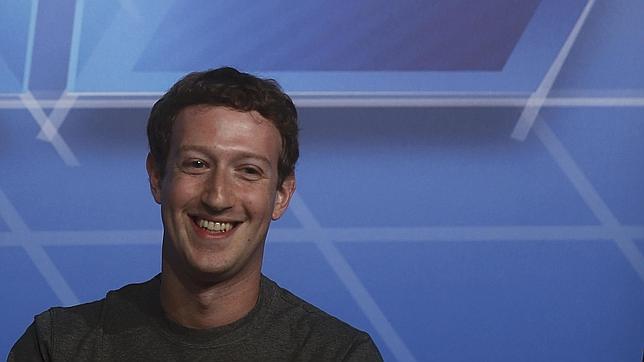 Zuckerberg prepara una versión «mini» y privada de Facebook