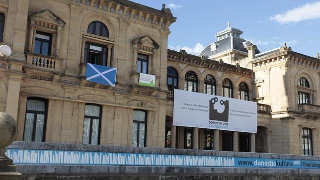 El nacionalismo vasco, faldero escocés