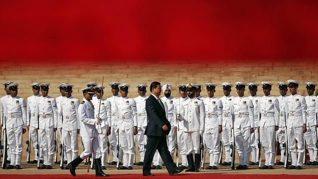 El presidente chino visita la India para acabar con su rivalidad histórica