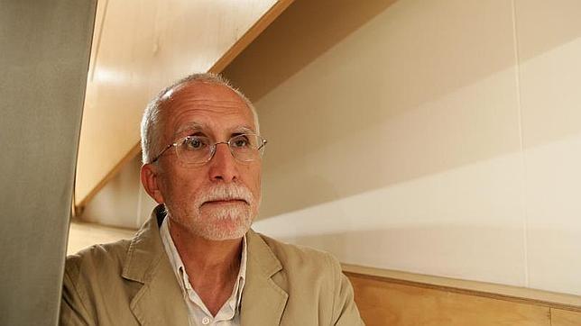 Luis Mateo: «Vivimos en un mundo con más comunicación que nunca pero más solos»