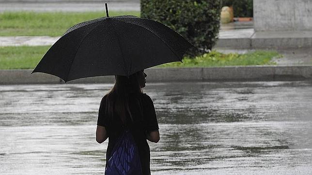 Lluvias y temperaturas cálidas para despedir el verano