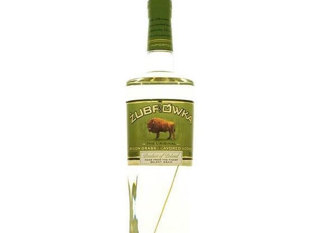 Botella de Zubrowka