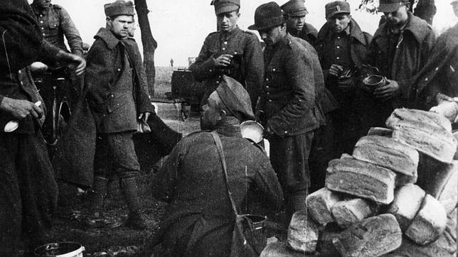 El Ejército Rojo hace prisioneros a más de 200.000 polacos