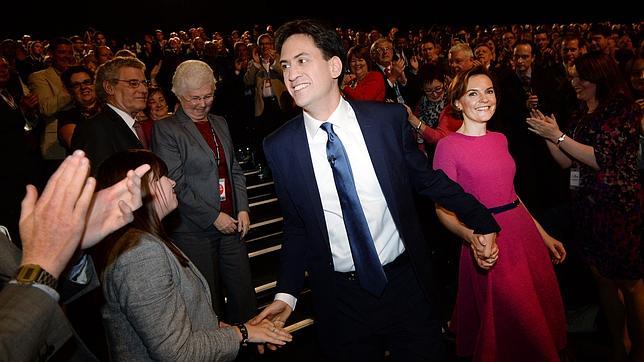 La receta del laborismo británico: lluvia de impuestos para el sistema de salud