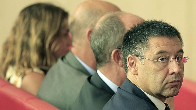 El Barcelona pide al juez que condene a la junta de Laporta a pagar deudas