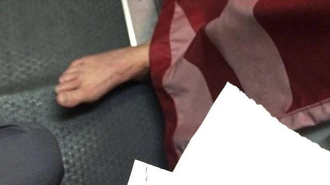 Cortarse las uñas y tratarse las verrugas en el asiento son prácticas vistas en primera persona por los miemros de la tripulación