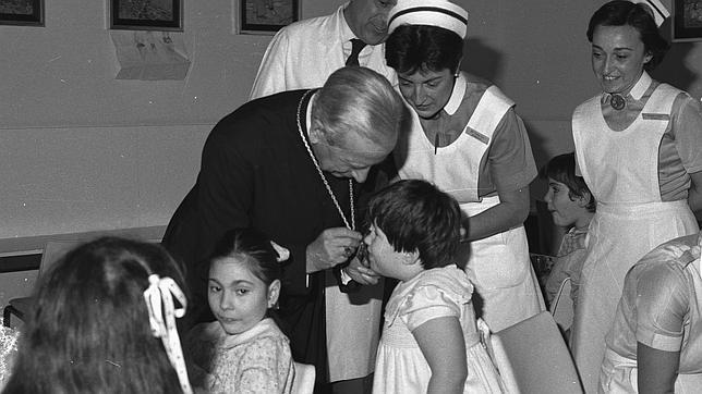 Cinco obras sociales impulsadas por el beato Álvaro del Portillo