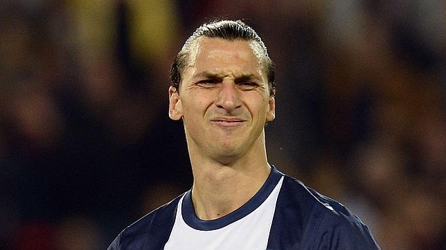 Ibrahimovic, baja ante el Barcelona