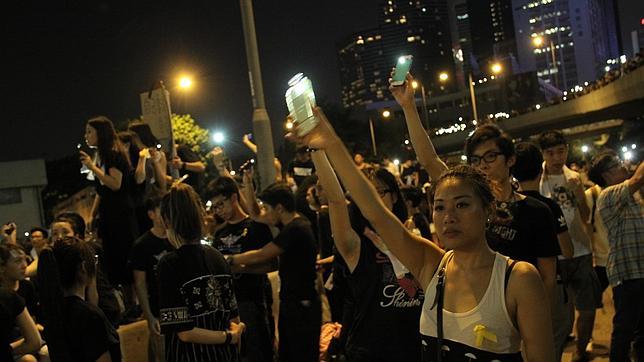 El jefe ejecutivo de Hong Kong no dimitirá por las protestas contra China