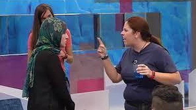 Empiezan las peleas en «Gran hermano»: «¡Pégame, mátame, pero no me grites!»