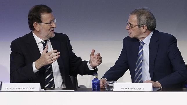 Rajoy: «Hay un profundo cambio de tendencia en el mercado de trabajo»