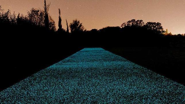 Carreteras que se iluminan solas