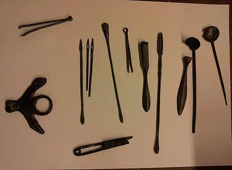 Nuevos instrumentos utilizados por los cirujanos romanos en España
