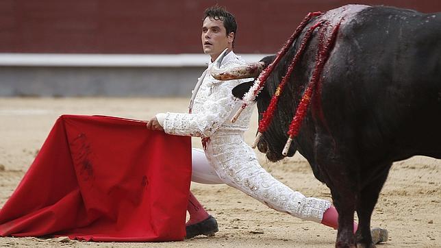 Directo: Miguel Abellán pierde el triunfo con la espada en Las Ventas