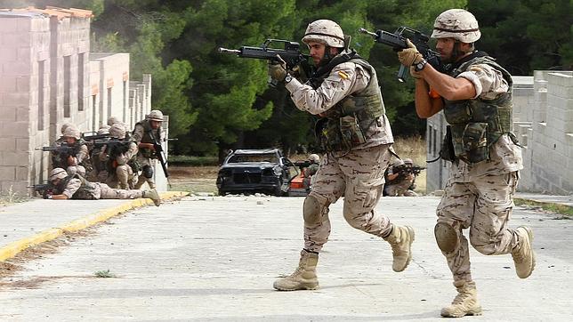 Así entrena el Ejército español el rescate de rehenes en territorio hostil