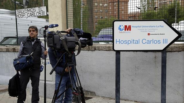 Ya son catorce las personas bajo vigilancia en el Hospital Carlos III