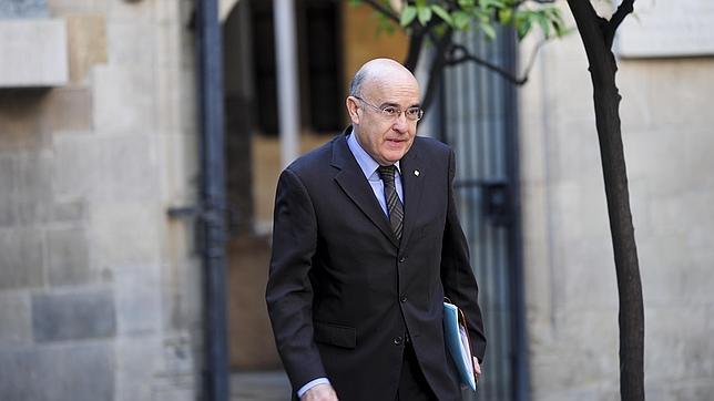 El consejero de Salud catalán: «Vengo de Madrid, si quieren pueden abandonar la sala»