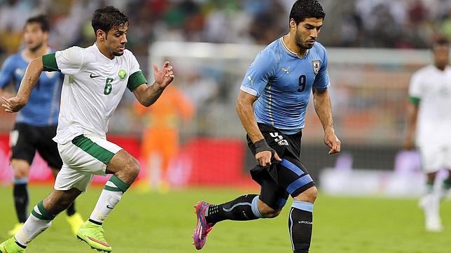 Luis Suárez reaparece con Uruguay