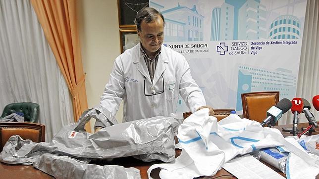 Galicia, preparada con 300 trajes ante un posible caso de ébola