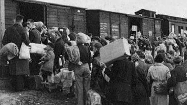 A lo largo de los siguientes años, las deportaciones de judíos afectarían a toda Europa
