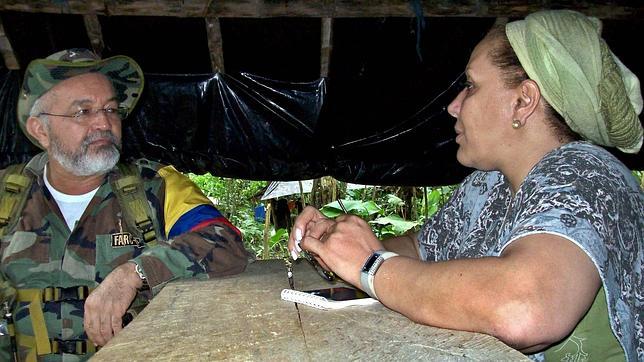 Subastado el rolex que llevaba Raúl Reyes, «canciller» de las FARC, cuando fue abatido