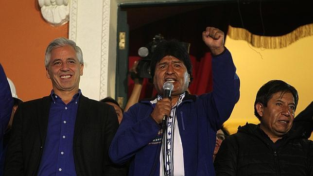 Los motivos por los que los bolivianos siguen votando como presidente a Evo Morales