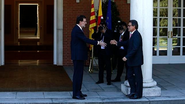 Las claves del apoyo de España a Cataluña para que se financie y ahorre intereses