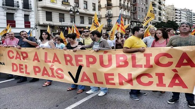 Los grandes perdedores valencianos con el fiasco soberanista de Artur Mas