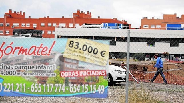 La promotora de Parla recaudó dinero de familias que no podían optar a sus pisos