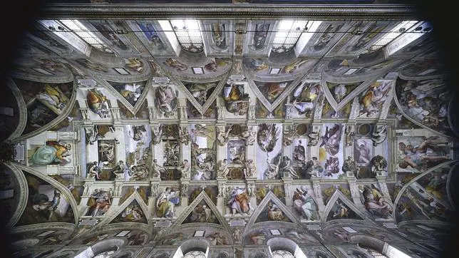 La impresionante bóveda de la Capilla Sixtina pintada por Miguel Ángel