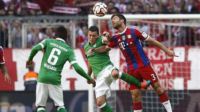 Primer gol de Xabi Alonso en el Bayern